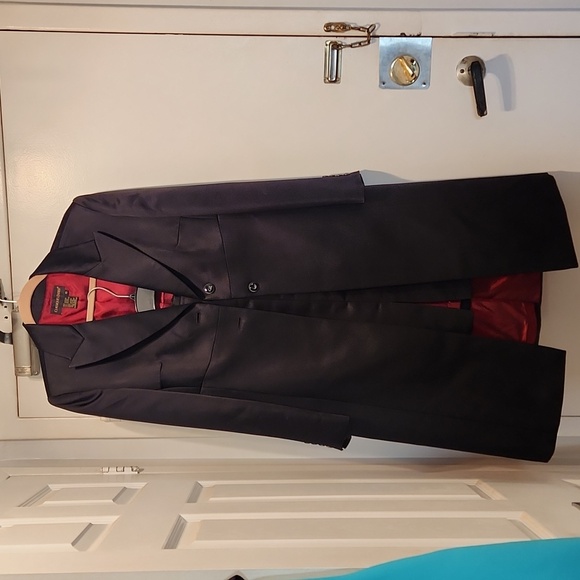 Stunning set Classiques Entier coat and skirt combo satin finish you will shine! - Picture 2 of 3